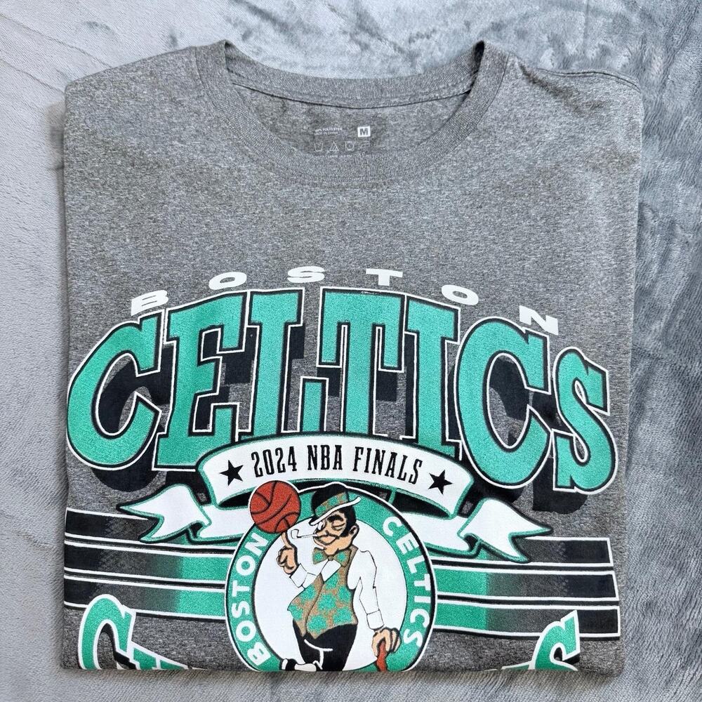Boston Celtics 2024 NBA finals Gray T-Shirt Crew Neck Sz M